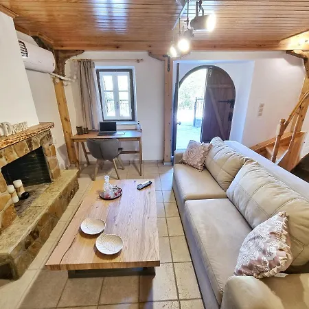 Karya Boutique Mansion *